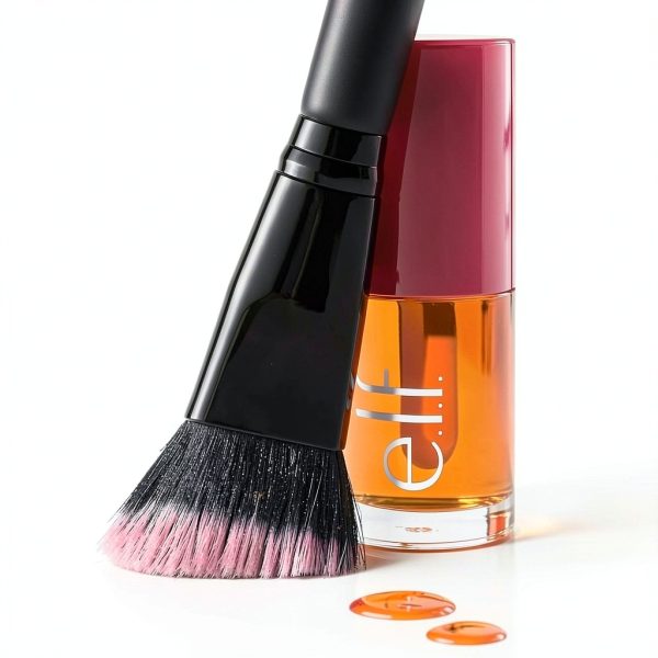Liquid Blush Brush Densely Bristled Vegan elf-3