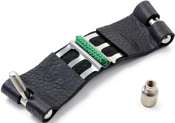 Clarinet Ligature by Pavo, Black Leather, Adjustable-3